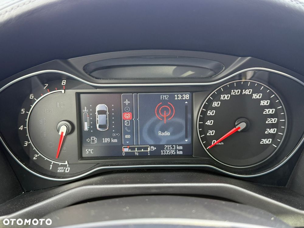 Ford Mondeo 2.0 EcoBoost Business Edition - 8