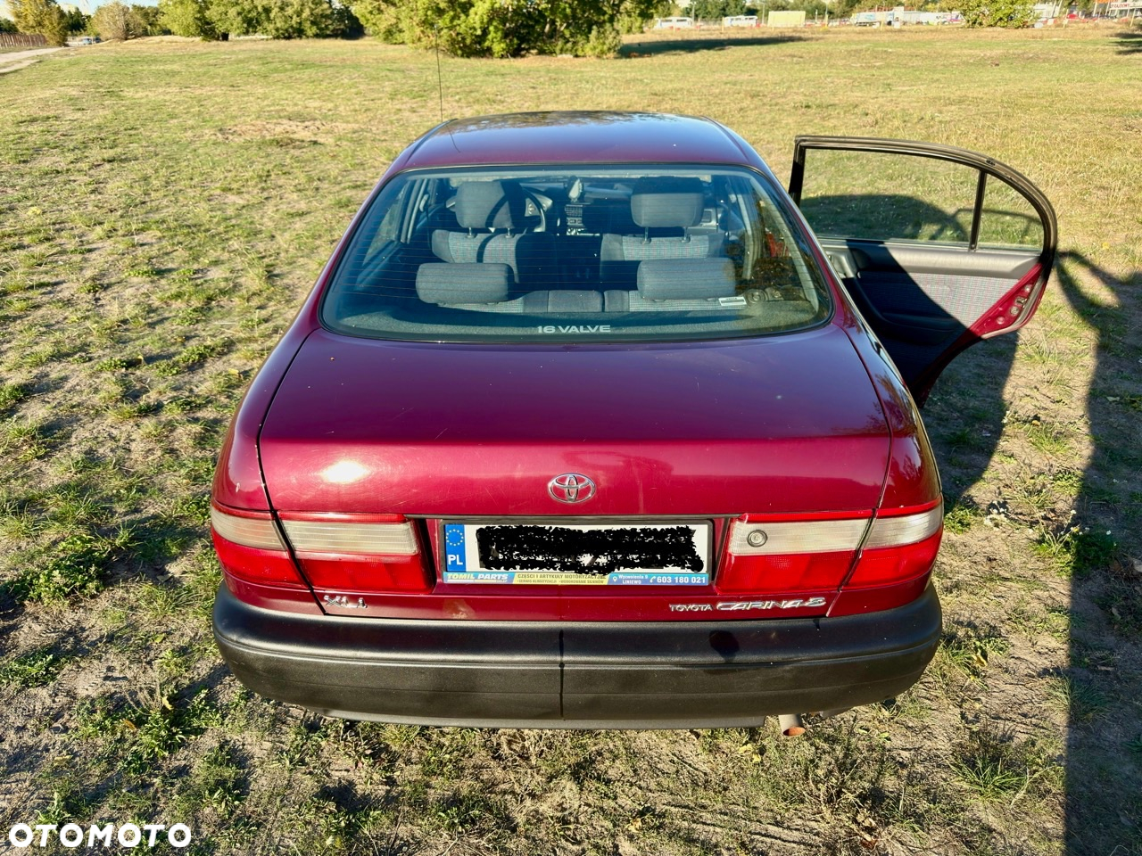 Toyota Carina - 2