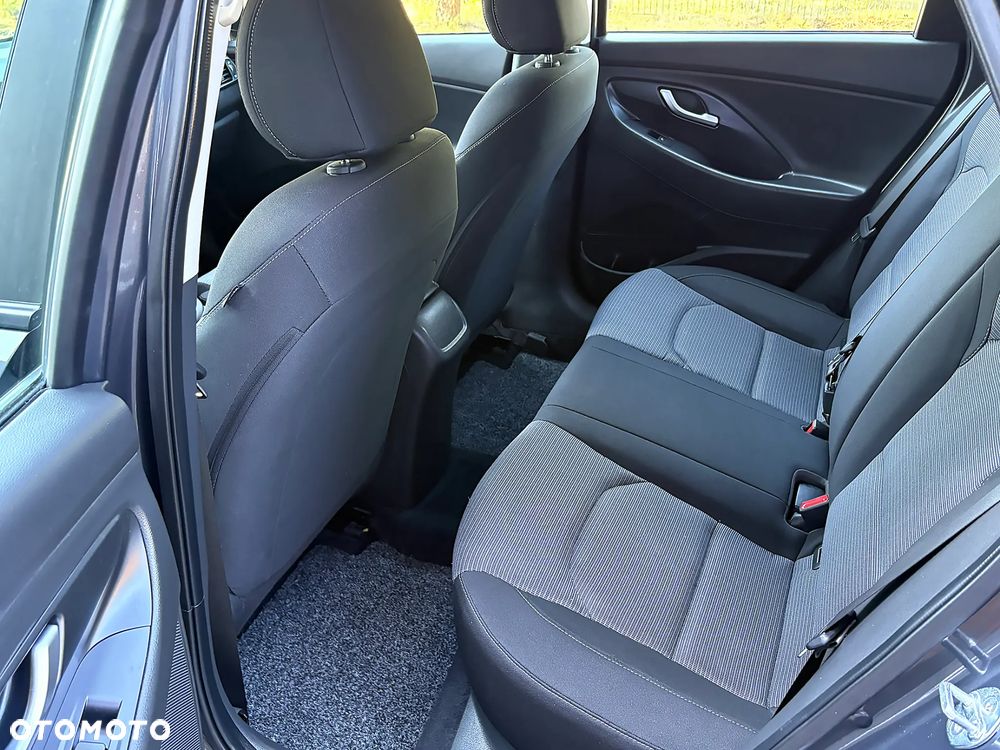 Hyundai i30 1.5 DPI Modern - 13