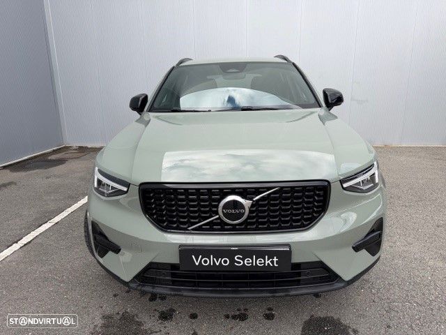 Volvo Xc 40 2025 photo 4