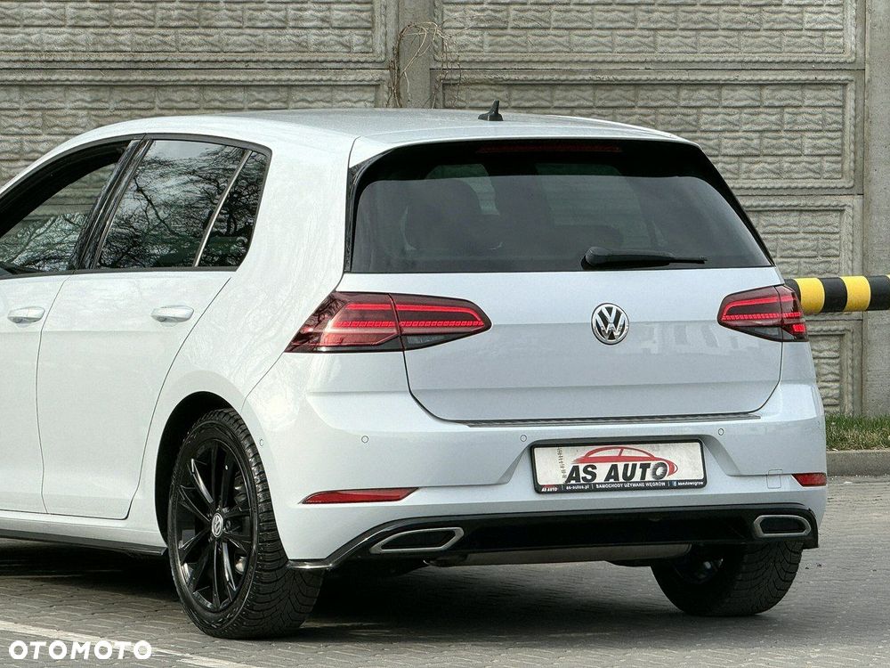 Volkswagen Golf 1.5 TSI EVO R-Line - 38