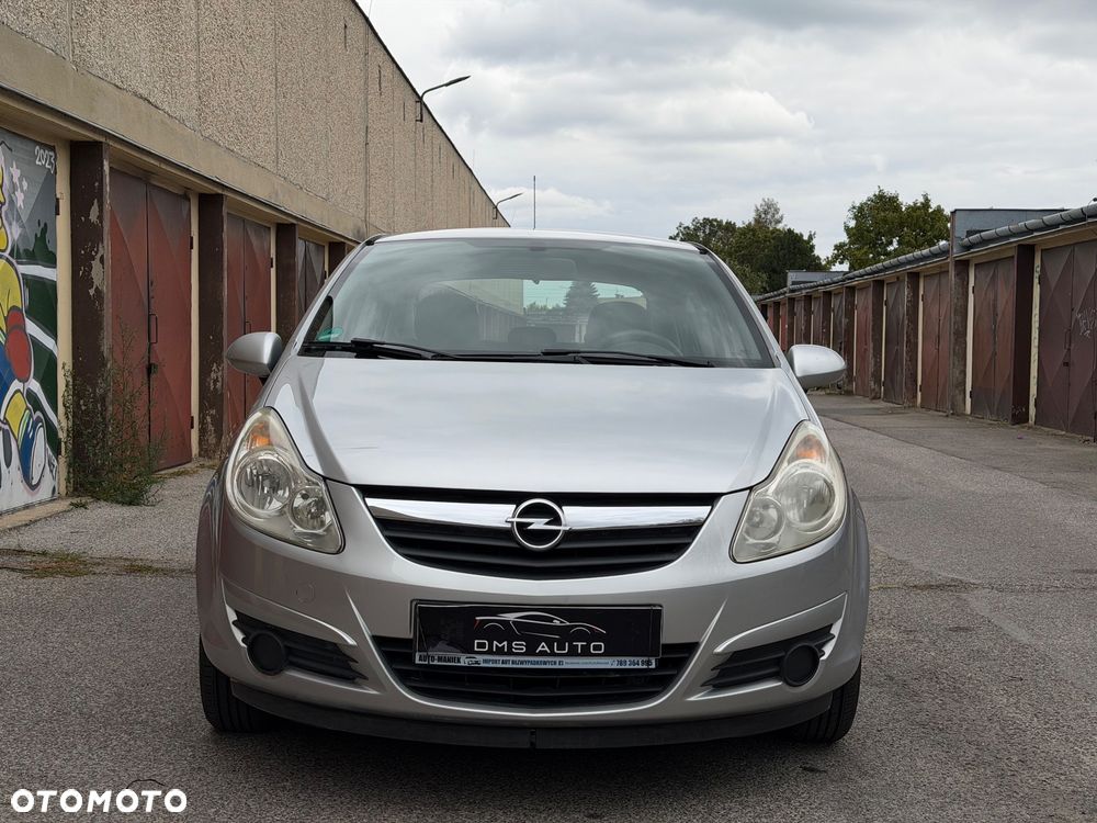 Opel Corsa 1.4 16V Innovation - 4