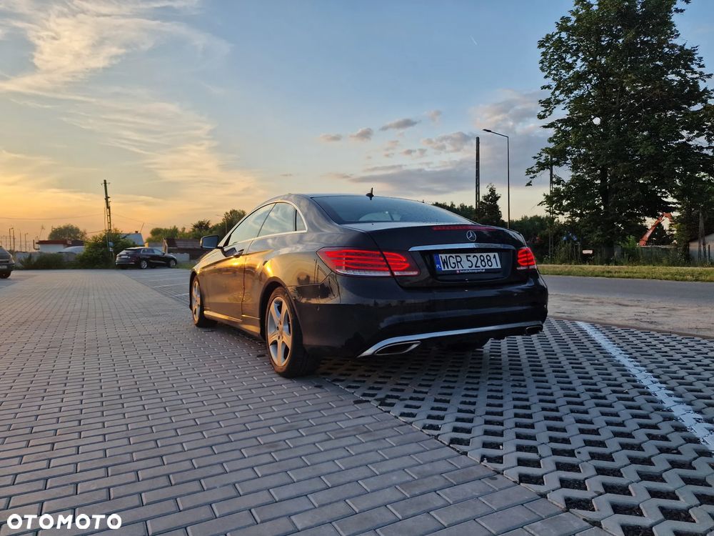 Mercedes-Benz Klasa E 200 7G-TRONIC - 3