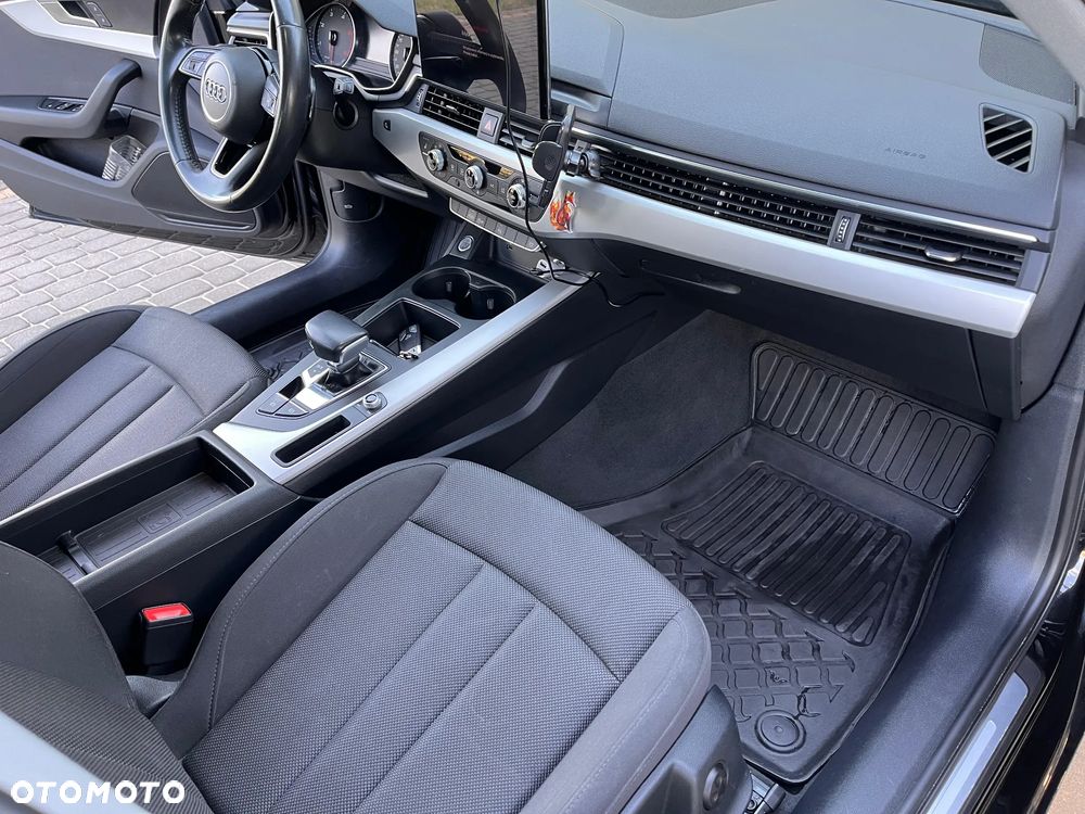 Audi A4 Avant 35 TDI mHEV S tronic - 11