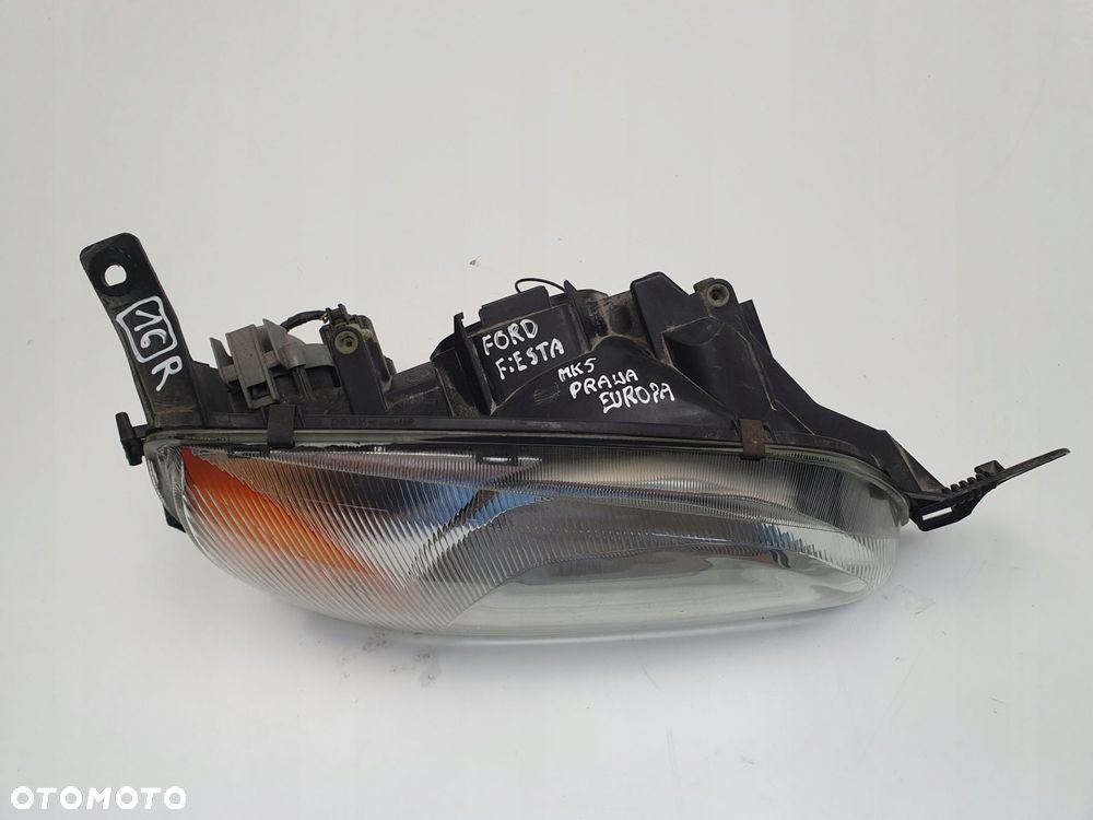 LAMPA Ford Fiesta Mk4 Mk5 lift PRAWY PRZÓD prawa przednia pasażera Europa - 5