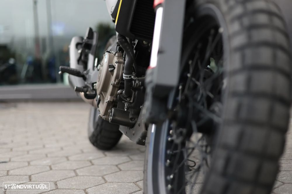Husqvarna Svartpilen 401 <35kw - 4