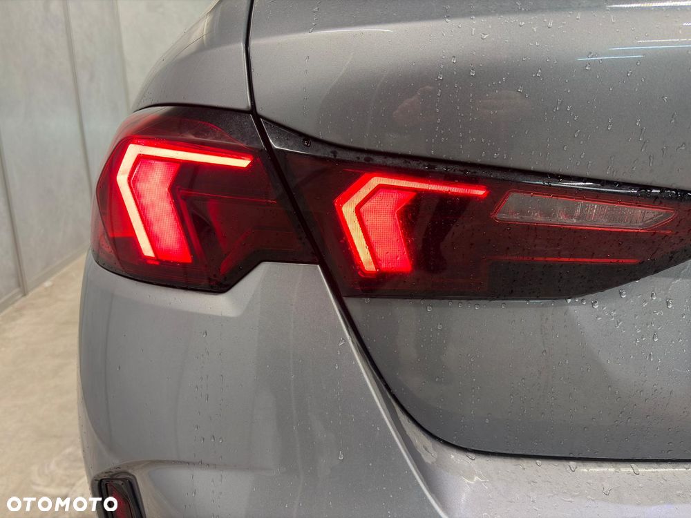 BMW Seria 1 - 13
