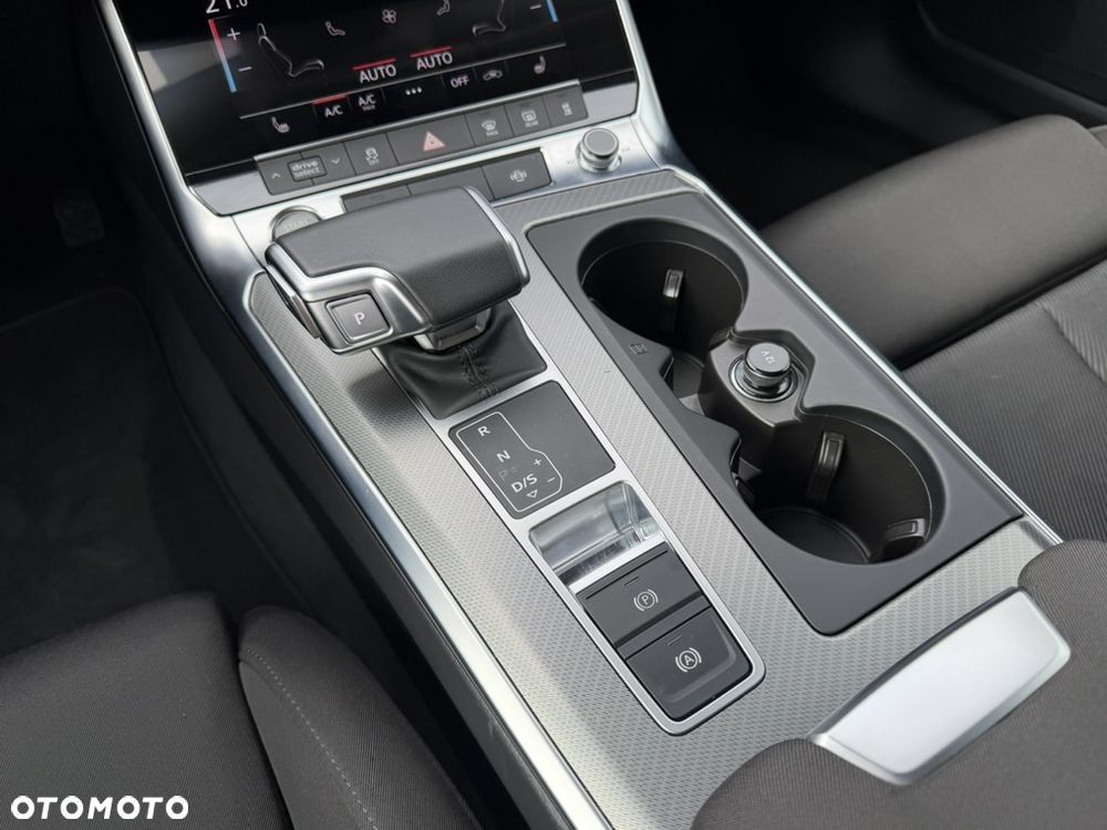 Audi A6 Avant 40 TDI quattro S tronic sport - 8