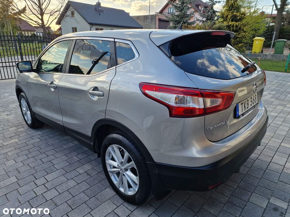 Nissan Qashqai 1.5 dCi DPF 360 - 4