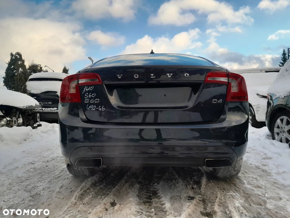 VOLVO S60 II LIFT BELKA WÓZEK TYLNEGO ZAWIESZENIA TYLNE ZAWIESZENIE KOMPLETNE - 1