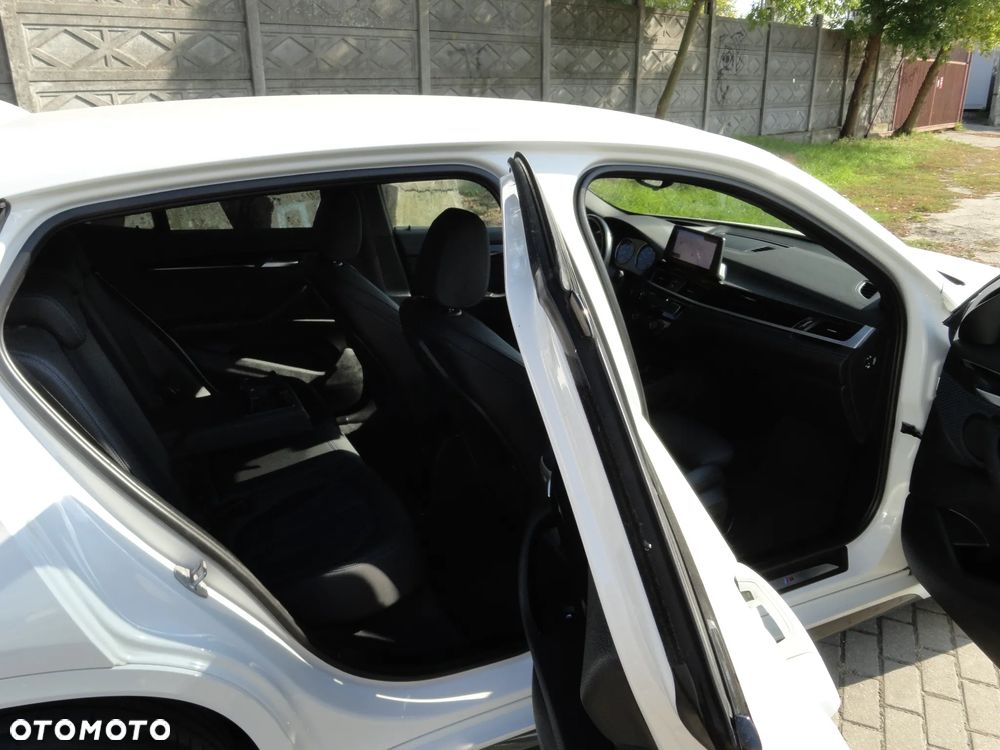 BMW X2 2021