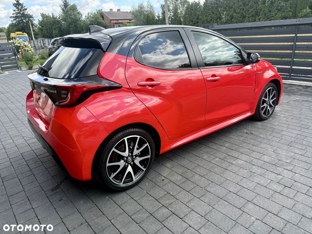 Toyota Yaris Hybrid 1.5 Premiere Edition - 11