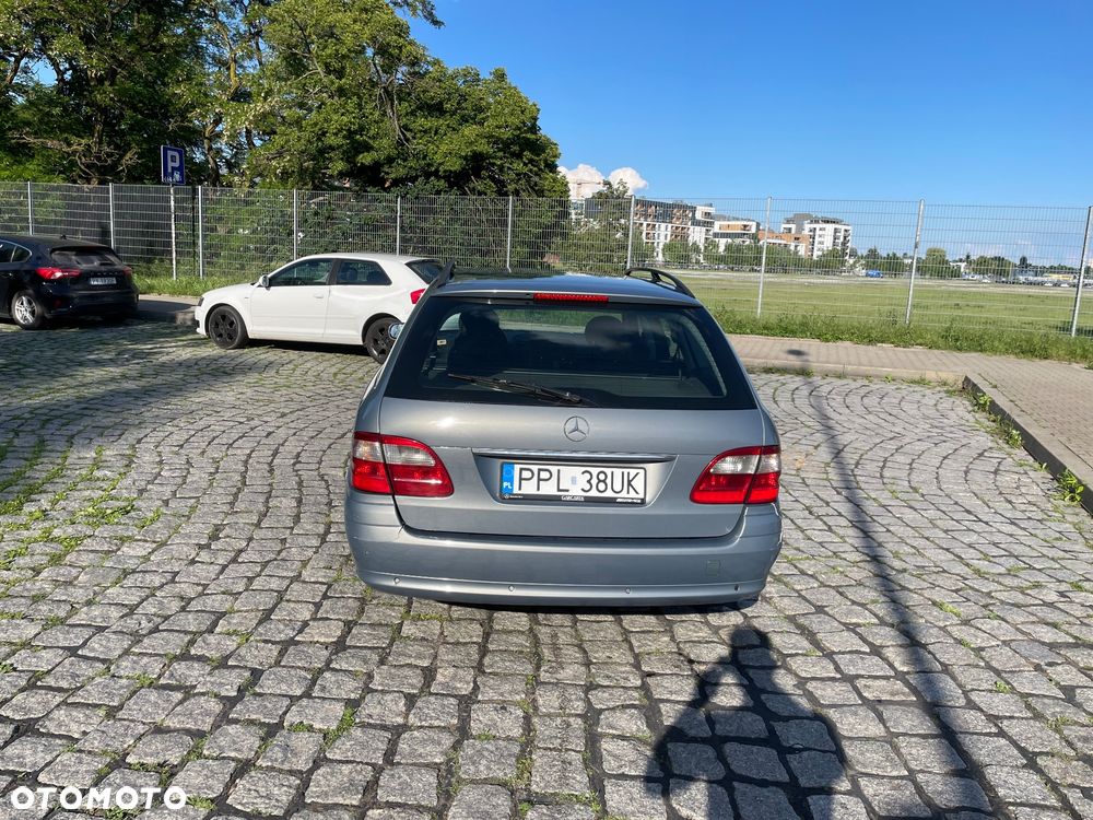 Mercedes-Benz Klasa E 280 CDI T Classic - 5
