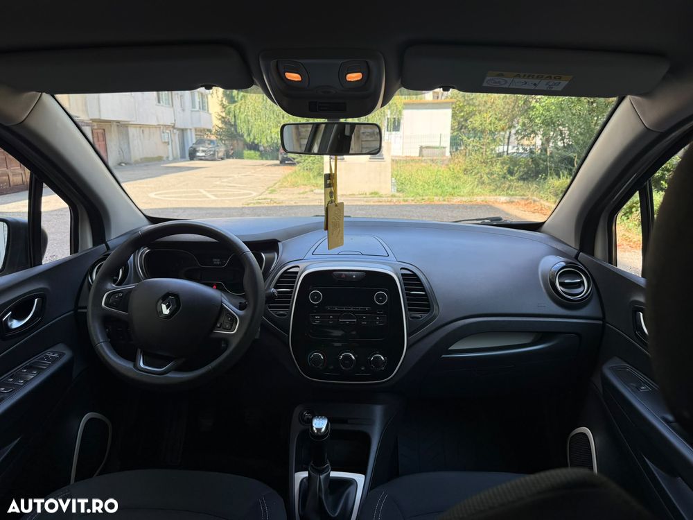 Renault Captur TCe Life Evo - 4