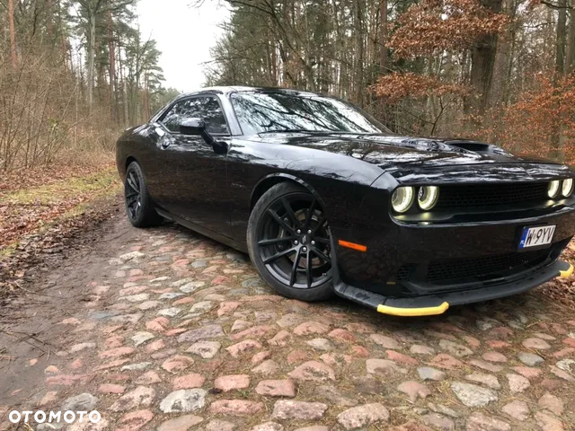 Dodge Challenger Automatik R/T Plus - 2