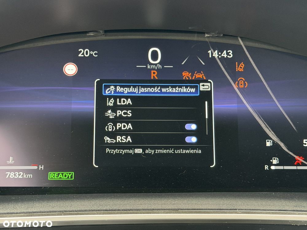 Toyota Corolla 1.8 Hybrid Comfort - 36