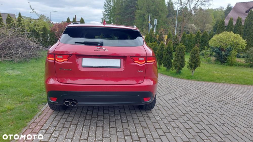 Jaguar F-Pace 20d AWD R-Sport - 4