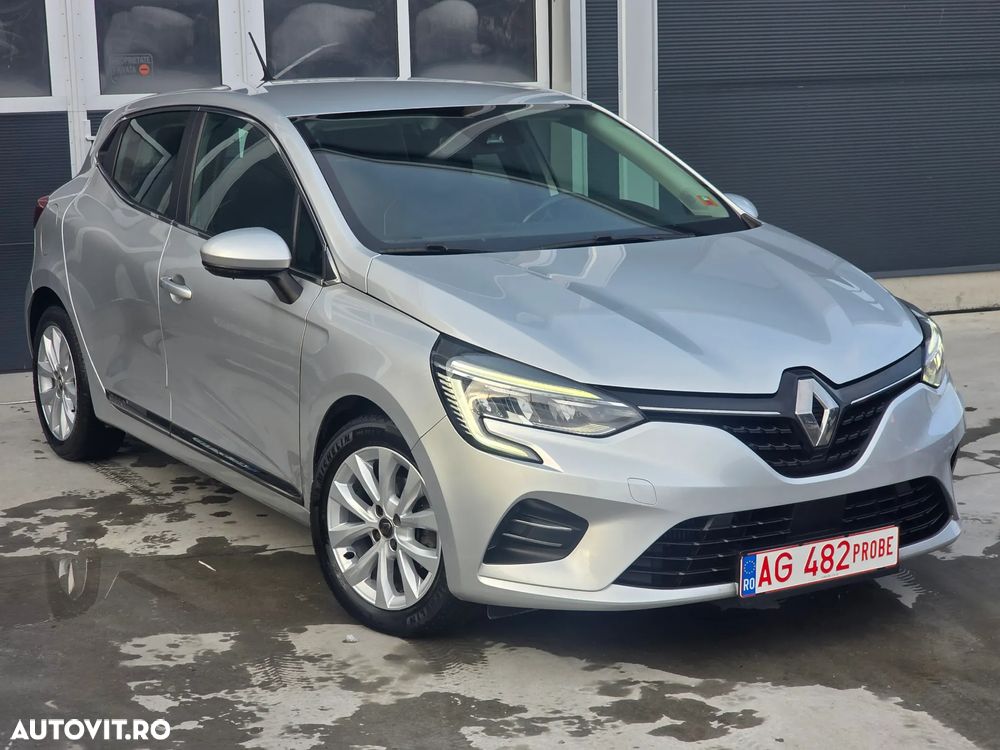 Renault Clio TCe 100 INTENS - 3