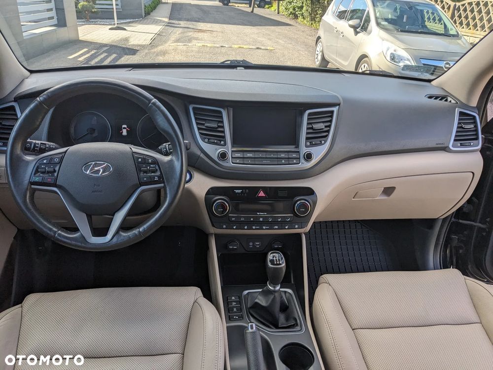 Hyundai Tucson 2.0 CRDI 4WD Premium - 19