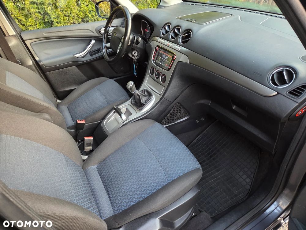 Ford Galaxy 1.8 TDCi Ambiente - 7