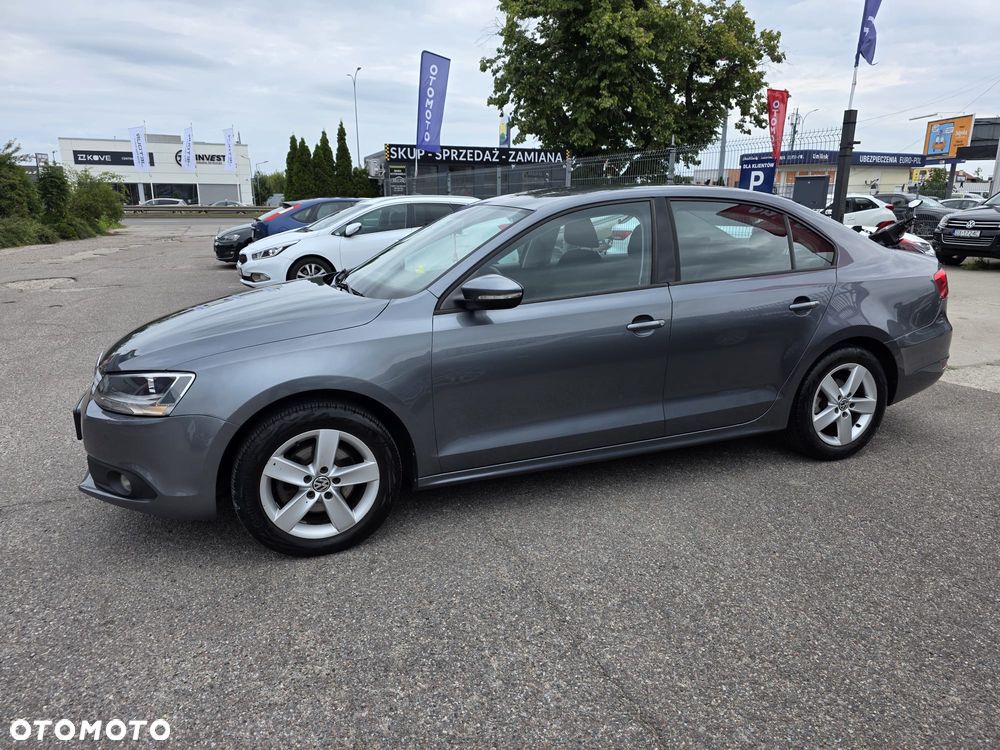 Volkswagen Jetta 1.4 TSI Comfortline - 25