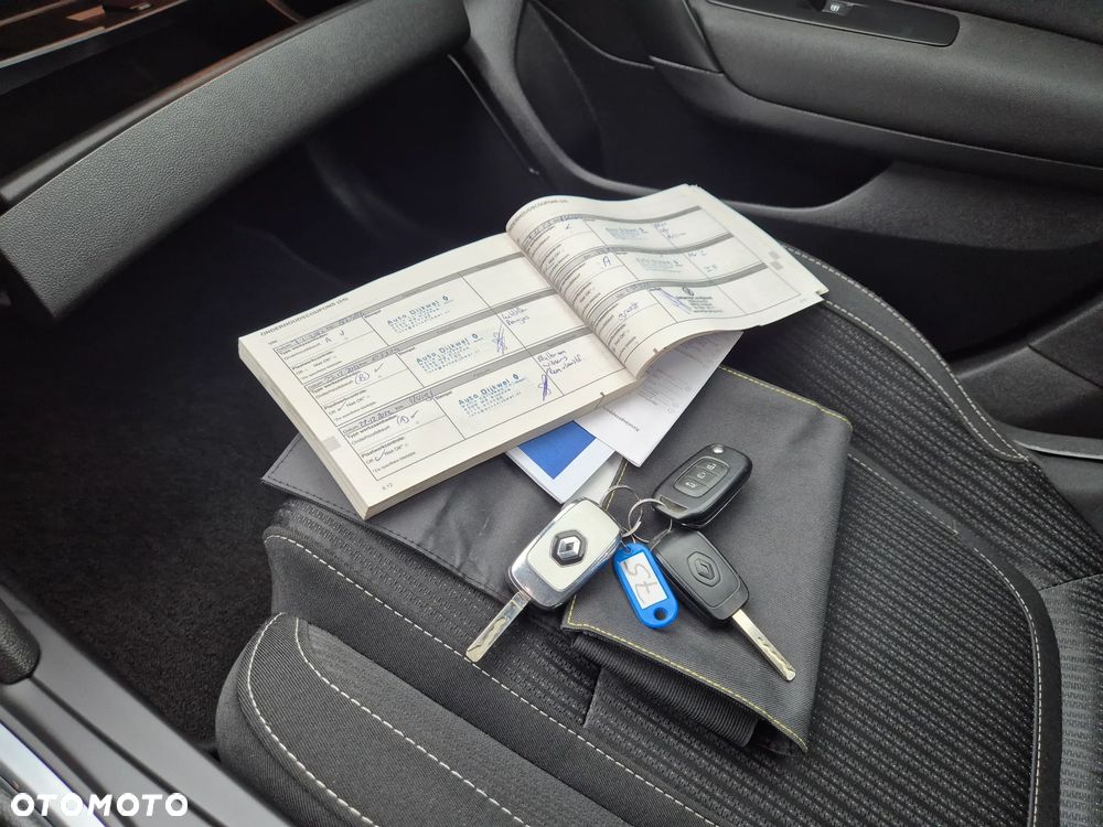 Renault Megane ENERGY TCe 100 EXPERIENCE - 39