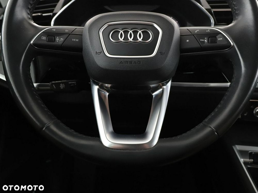 Audi Q3 40 TFSI Quattro S tronic S line - 22