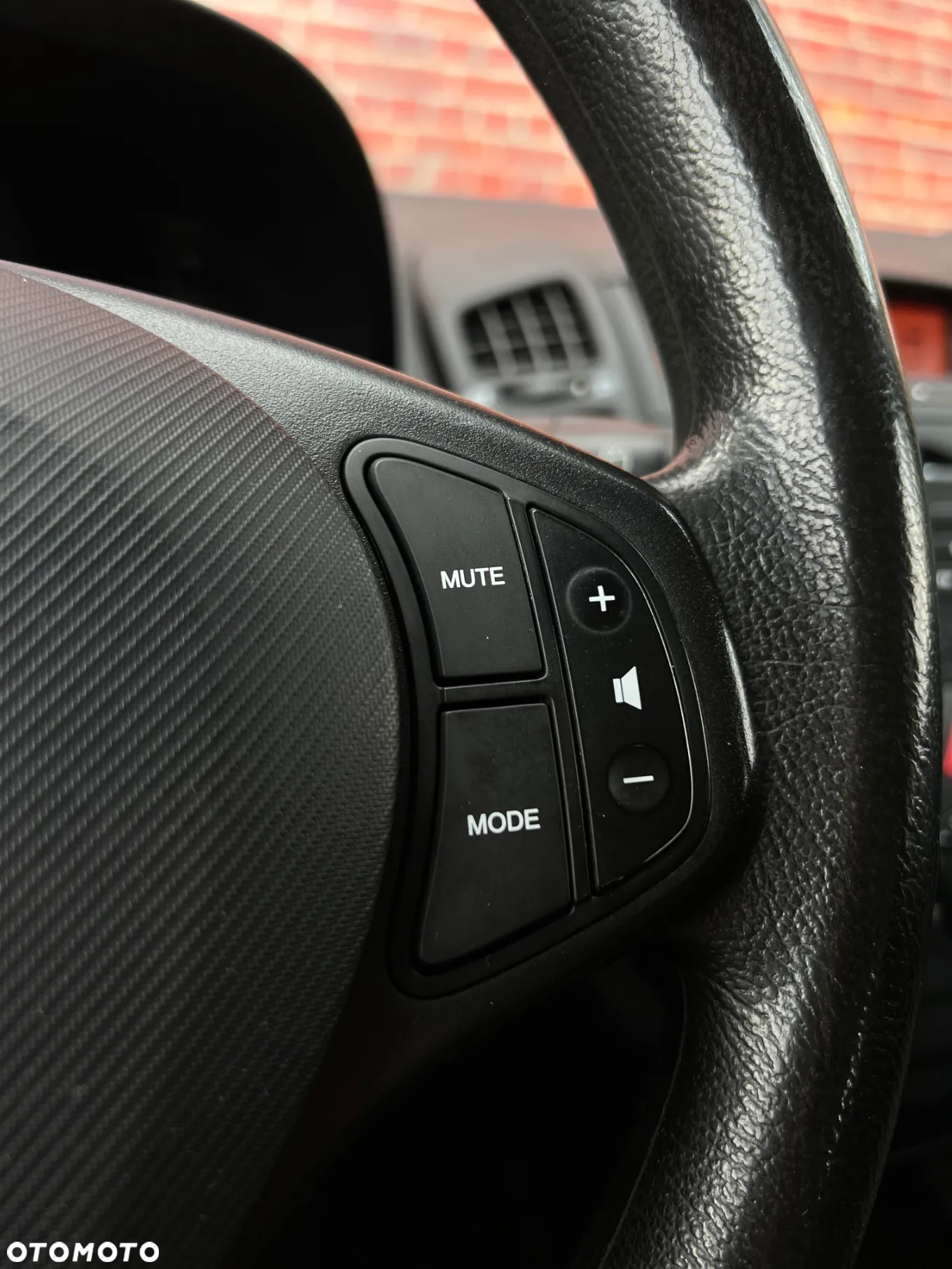 Kia Ceed - 25