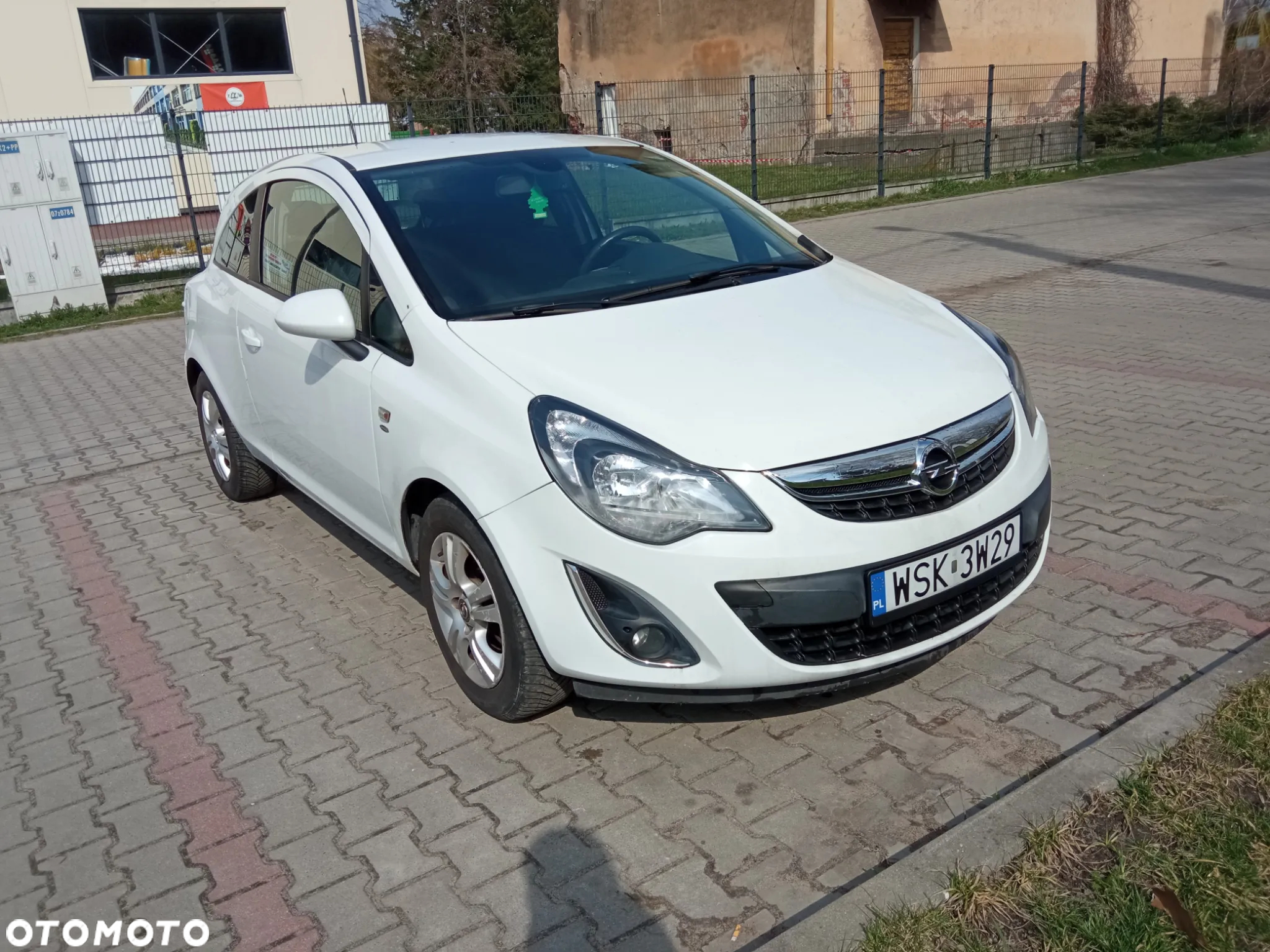 Opel Corsa - 2