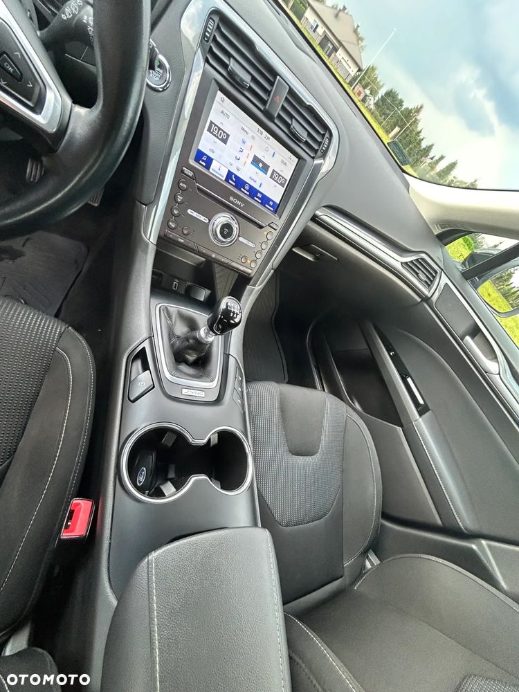 Ford Mondeo 2.0 EcoBlue Titanium - 18