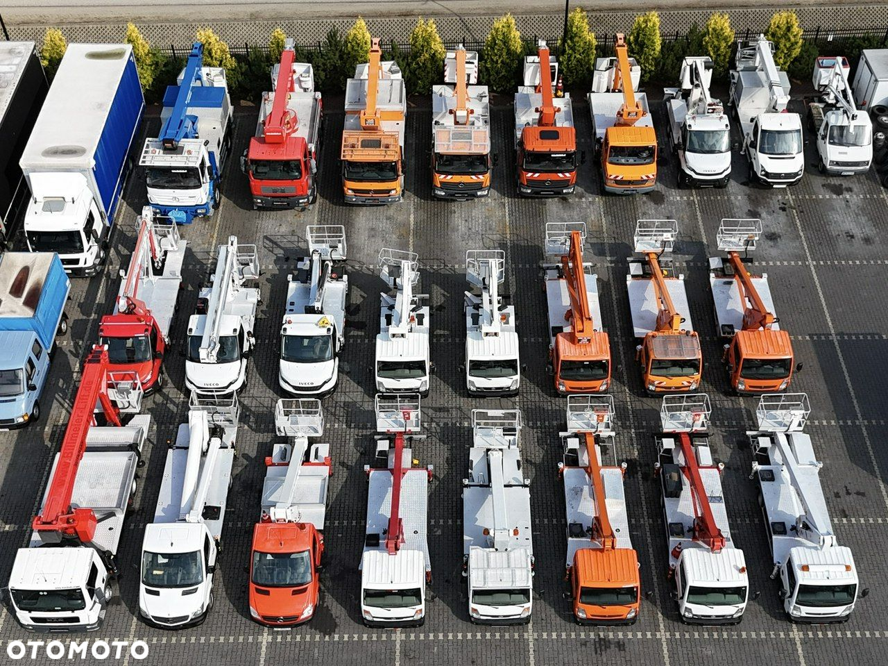 Nissan Zwyżka Podnośnik Koszowy 4X4 CABSTAR MAXITY SPRINTER - 4