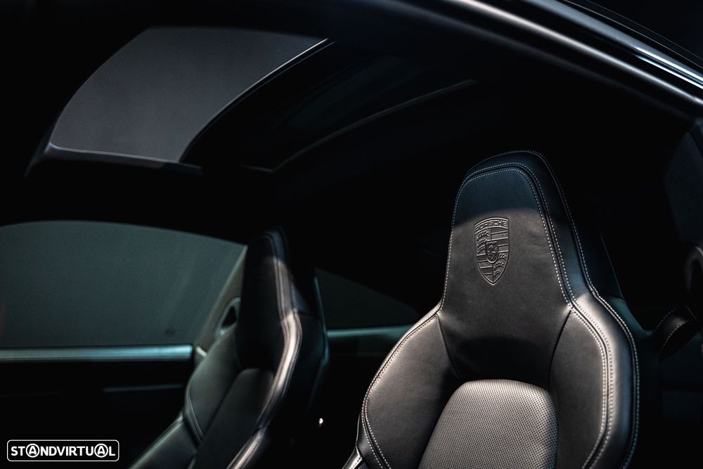 Porsche 911 (992) Carrera PDK - 16