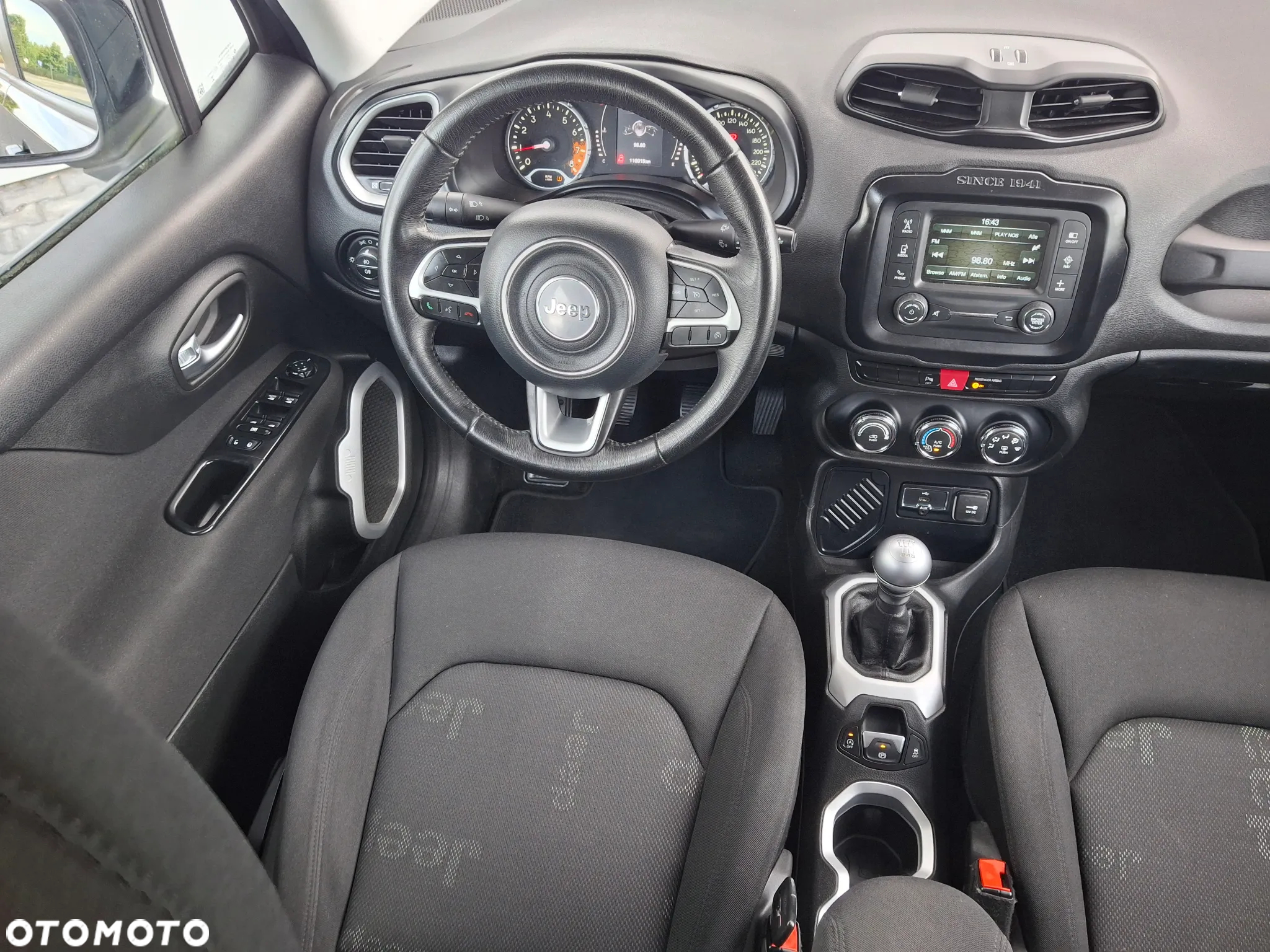 Jeep Renegade 1.4 MultiAir Longitude - 15