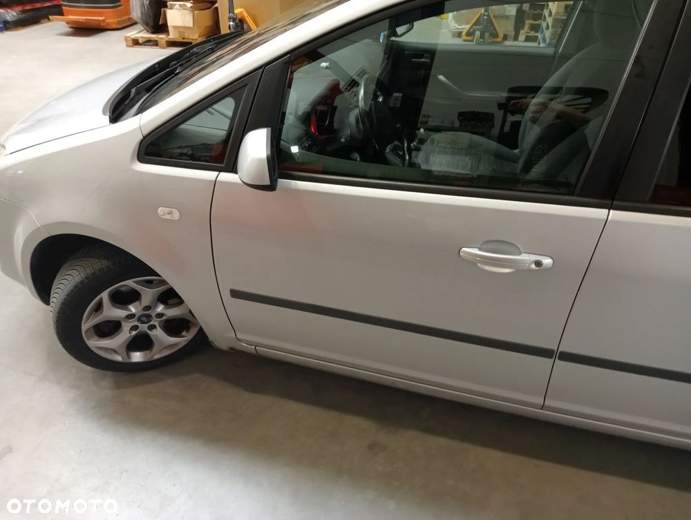 Ford C-MAX 2.0 Ghia - 7