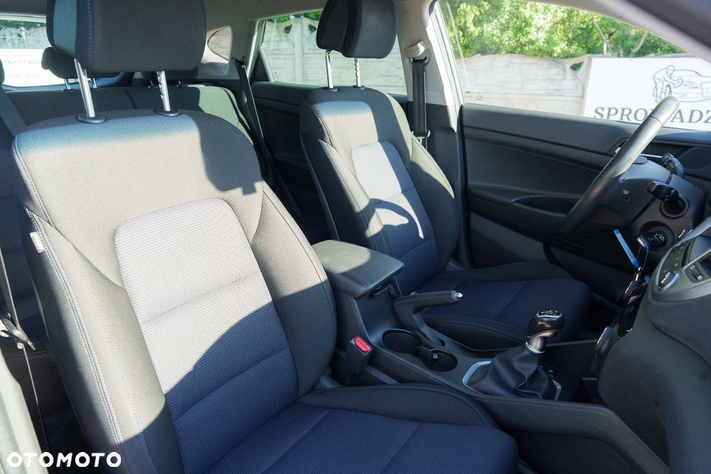 Hyundai Tucson 1.6 GDI BlueDrive Comfort 2WD - 28