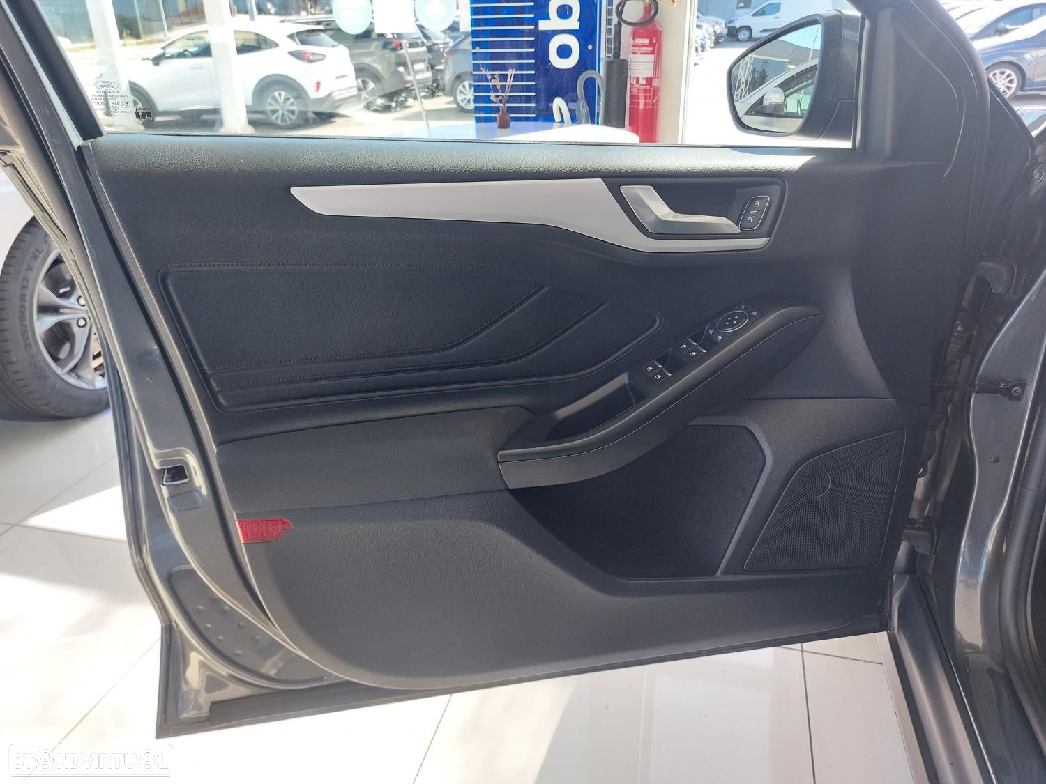 Ford Focus 1.5 TDCi EcoBlue Business - 14