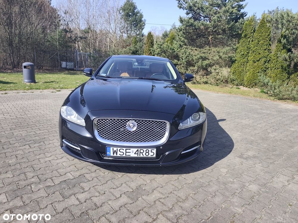 Jaguar XJ 3.0 D V6 LWB Portfolio - 9
