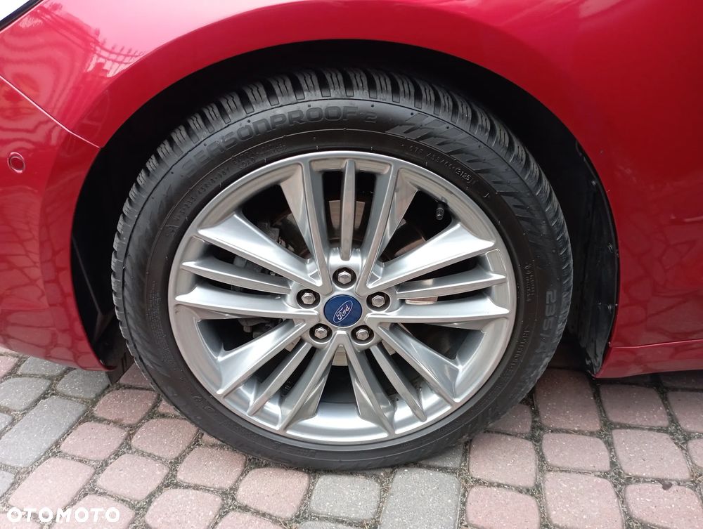 Ford Mondeo 2.0 EcoBlue Vignale Plus - 26