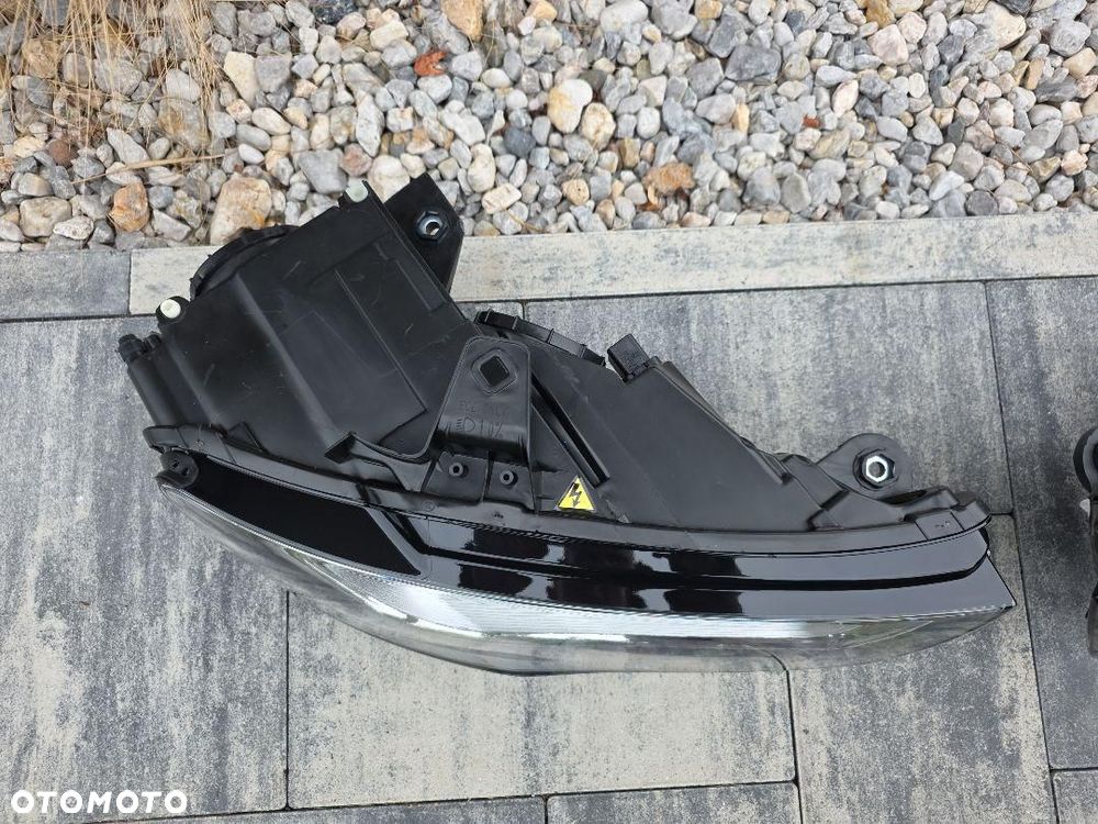 AUDI A3 S3 8V0 8V Lampy przód Bi-Xenon Led 8V0941005 8V0941006 - 8
