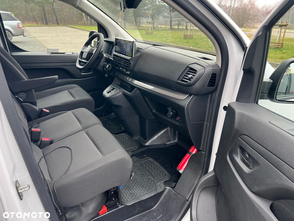 Toyota Proace Active - 12