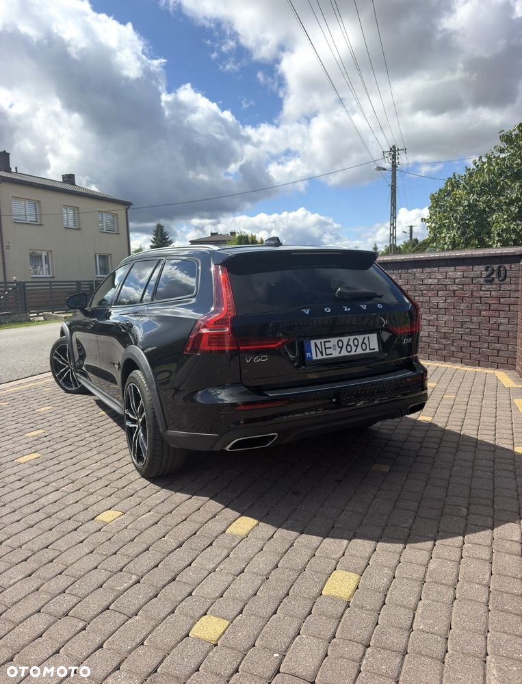 Volvo V60 Cross Country D4 AWD - 4