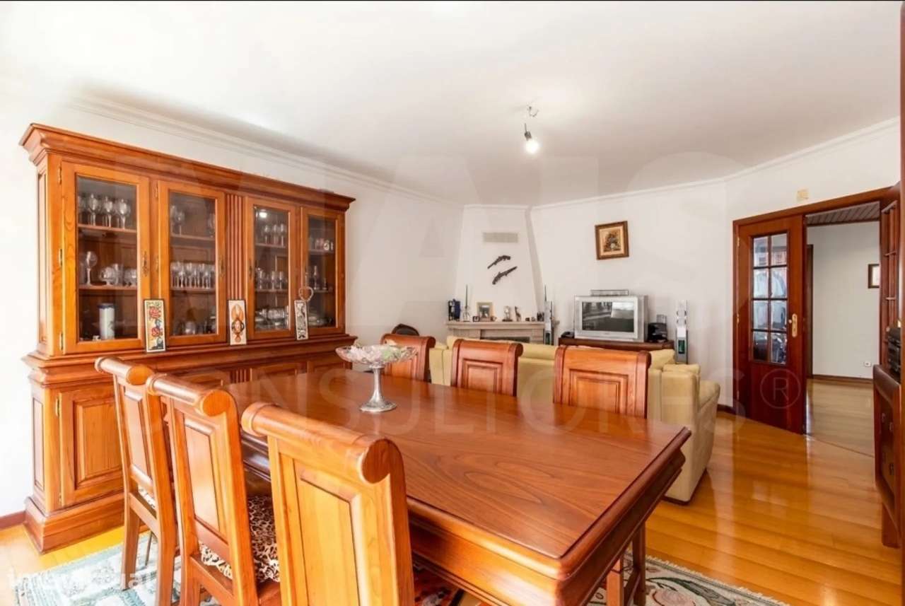 Apartamento T2 | Avenida de Fitares  - Rinchoa – Rio de Mouro - Sintra - Grande imagem: 2/15
