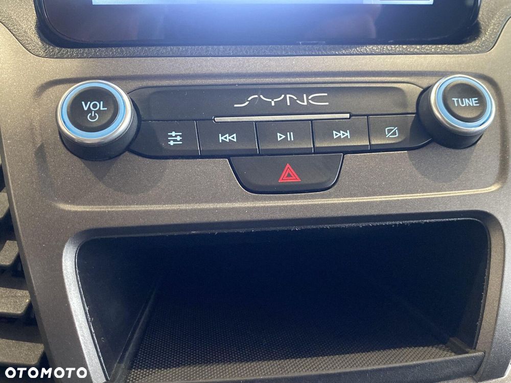 Ford Tourneo Connect - 18