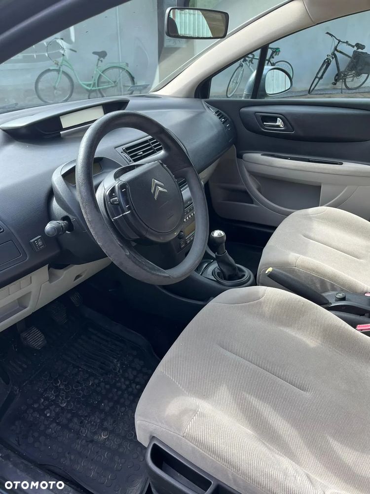 Citroën C4 - 10