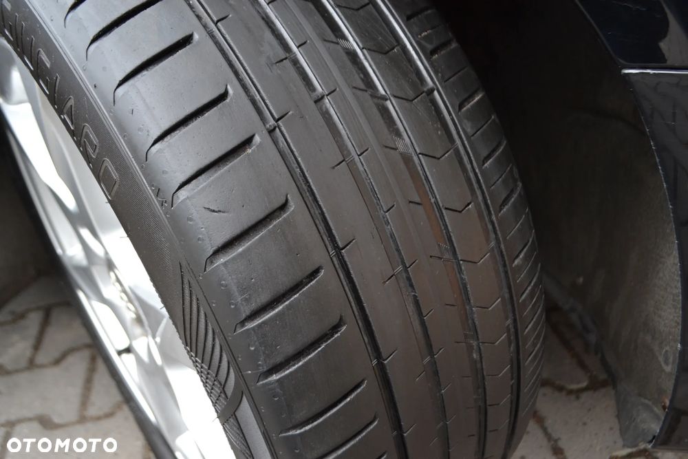 Audi A4 Avant 2.0 TDI DPF quattro - 12