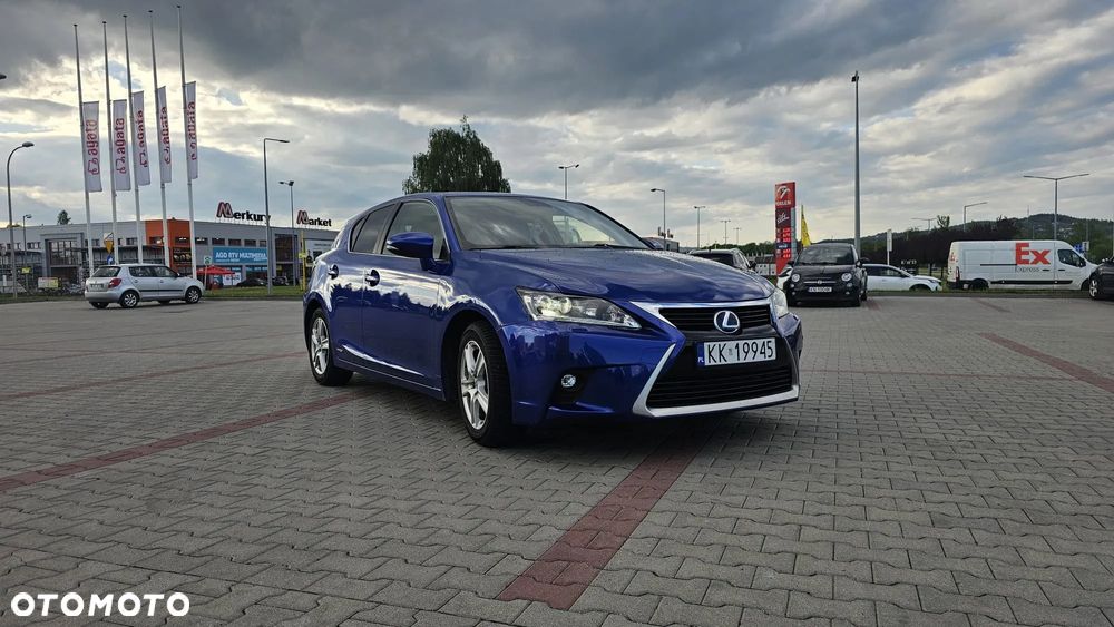 Lexus CT - 2