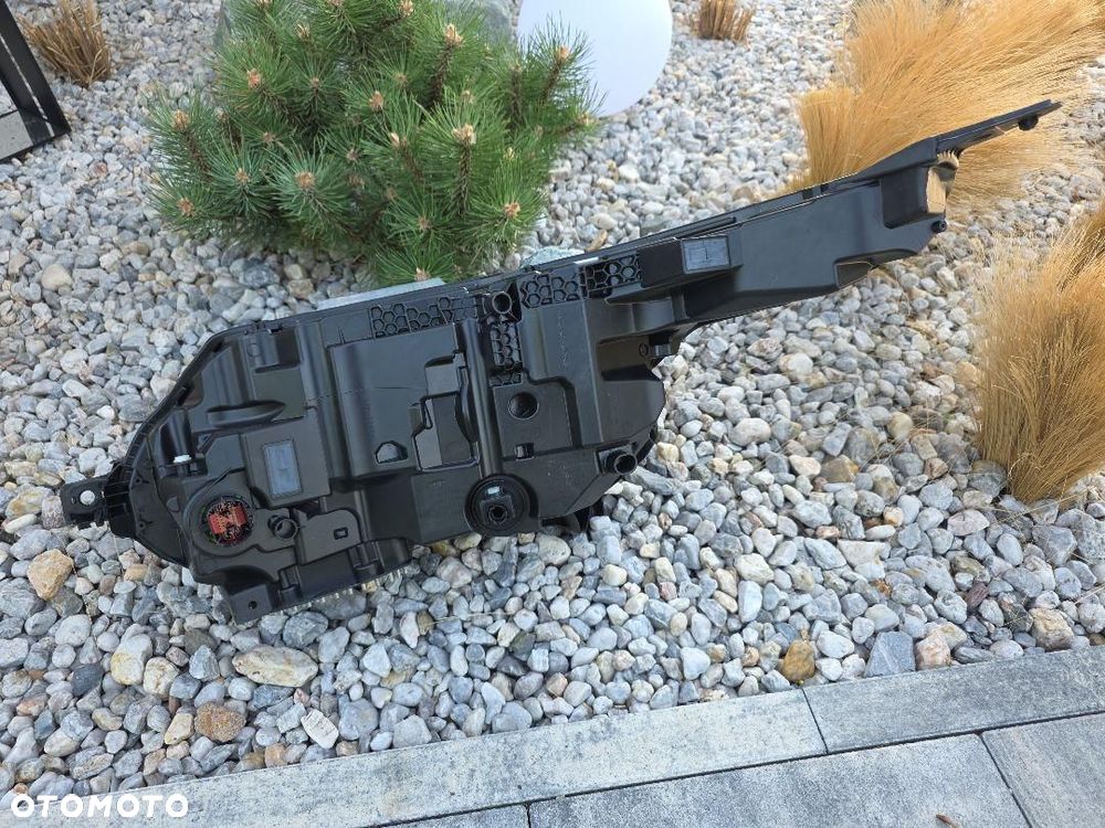 RANGE ROVER VELAR L560 Lampy przód Kompletne Full Led HIGH Version - 10