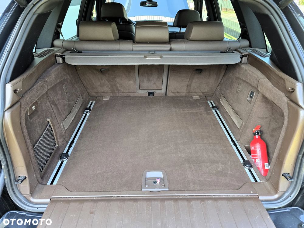 BMW X5 3.0sd xDrive - 23