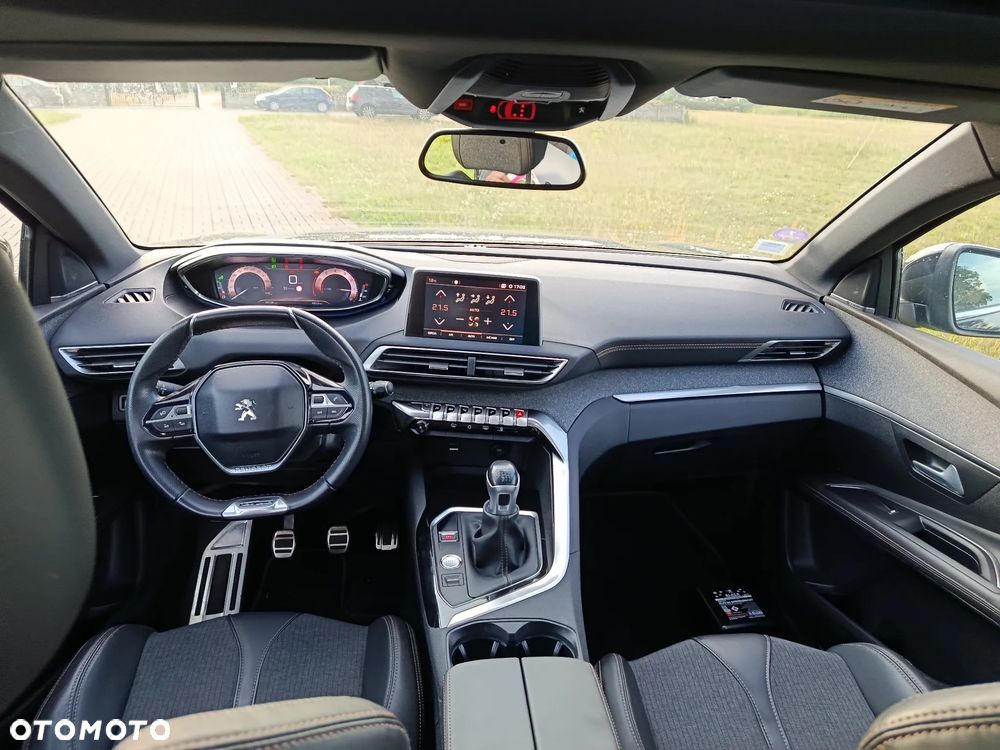 Peugeot 3008 1.2 PureTech Allure - 10