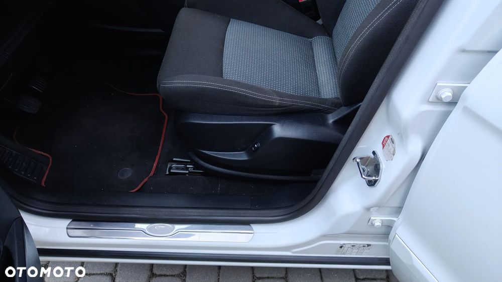 Ford S-Max 2.0 TDCi DPF Business Edition - 21